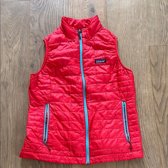 Patagonia Jackets & Blazers - Patagonia women’s  Red Quilted Vest - nano puff size L